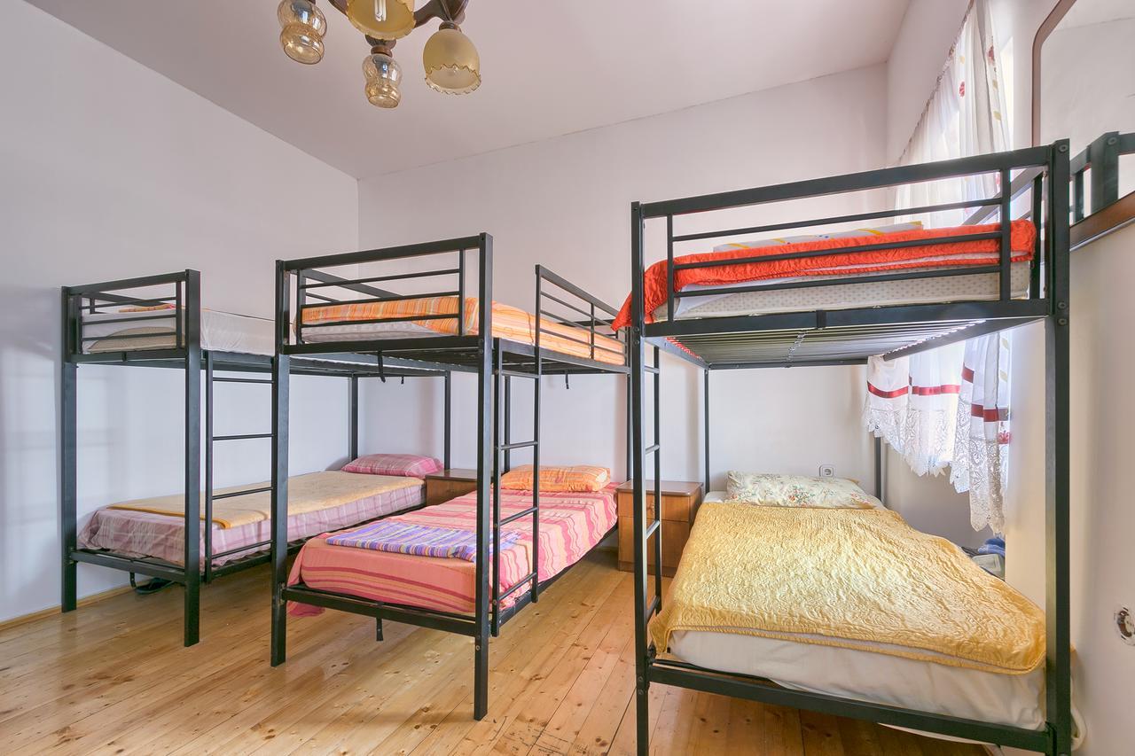 Hostel 普拉 外观 照片